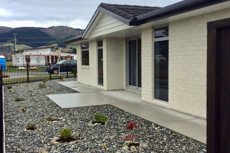 Photo of property in 2 Eton Street, Richmond, 7020