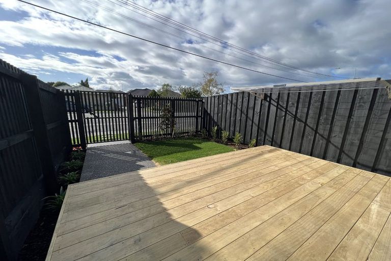 Photo of property in 4/29 Wrights Road, Addington, Christchurch, 8024