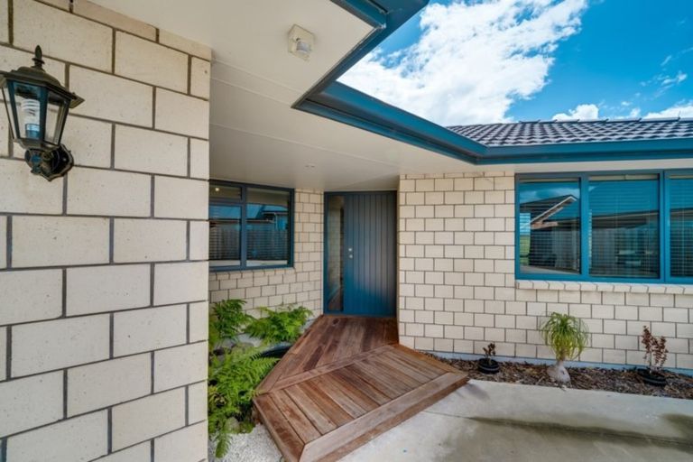 Photo of property in 20 Wakatere Place, Thames, 3500