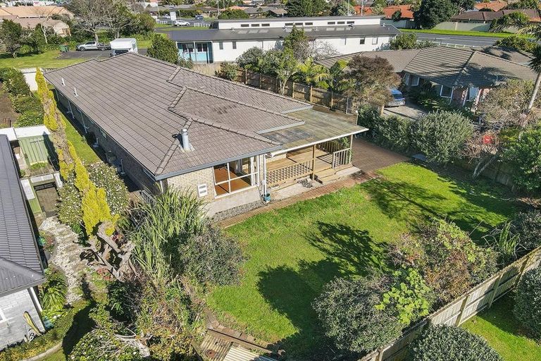 Photo of property in 178 Millhouse Drive, Golflands, Auckland, 2013