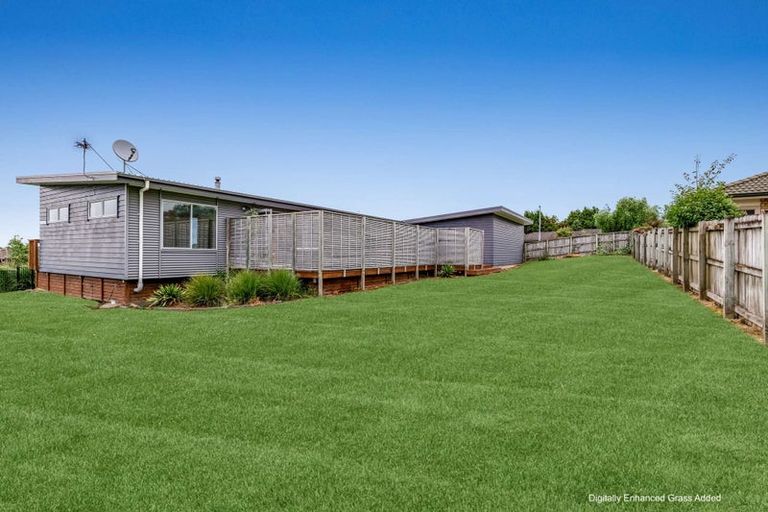 Photo of property in 24 Omana Avenue, Shelly Beach, Helensville, 0874