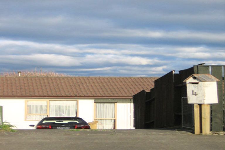 Photo of property in 4 Belk Place, Feilding, 4702