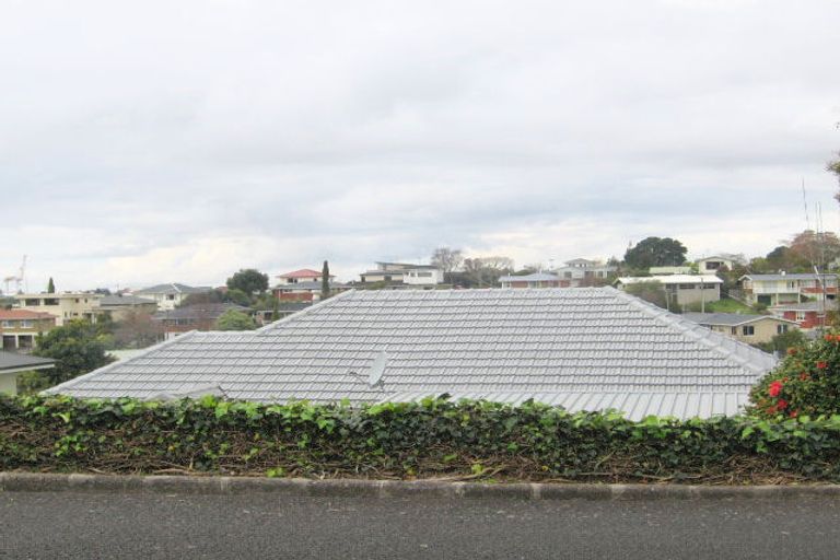 Photo of property in 16 Pine Avenue, Otumoetai, Tauranga, 3110