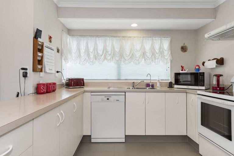Photo of property in 10a Melia Place, Mount Maunganui, 3116
