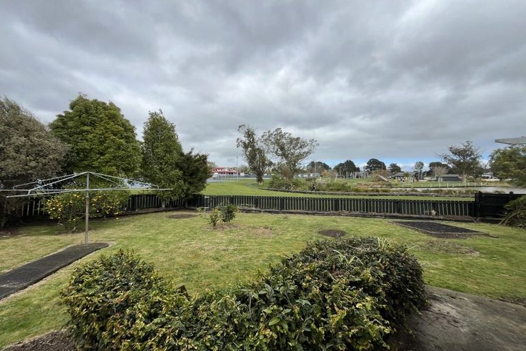 Photo of property in 1 Kingsway Crescent, Forest Lake, Hamilton, 3200