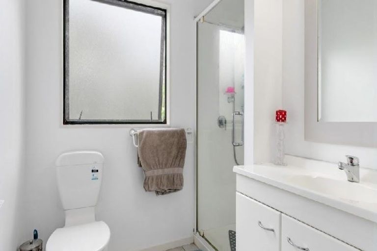 Photo of property in 30 Ranfurly Avenue, Fairfield, Hamilton, 3214