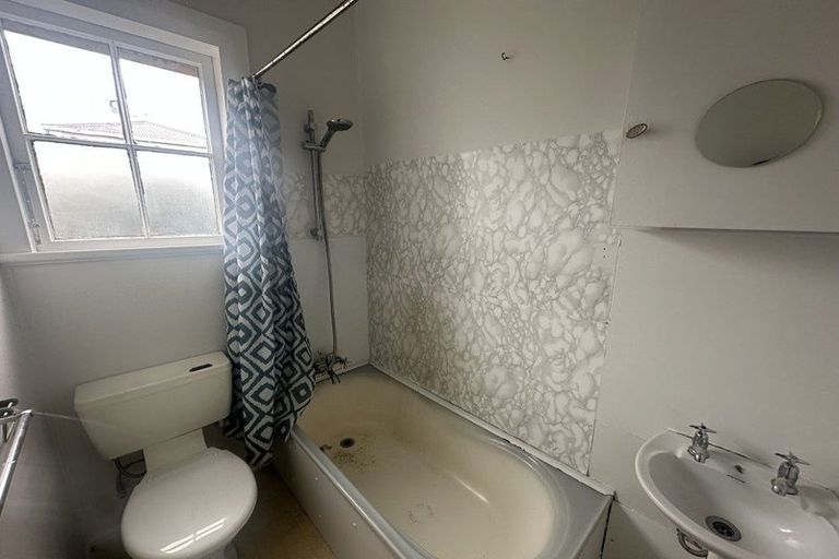 Photo of property in 68 Thompson Street, Mount Cook, Wellington, 6011