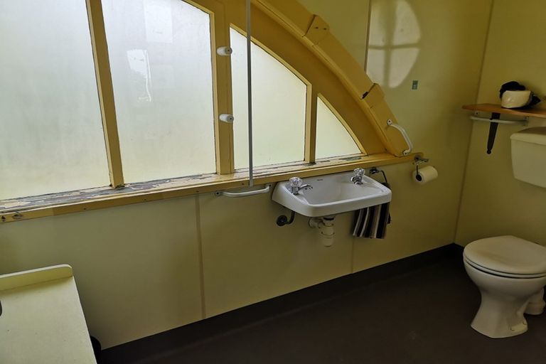 Photo of property in 129 Queen Street, North Dunedin, Dunedin, 9016