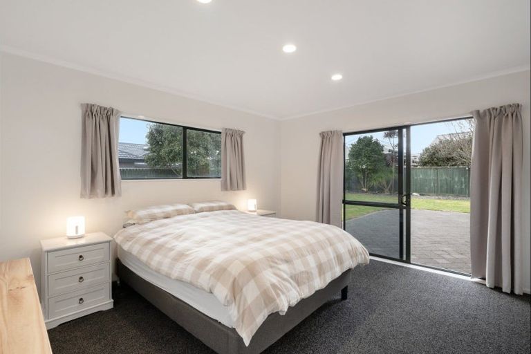 Photo of property in 56 Lotus Avenue, Mount Maunganui, 3116