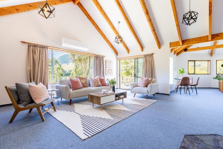 Photo of property in 274 Valley Road, Paraparaumu, 5032