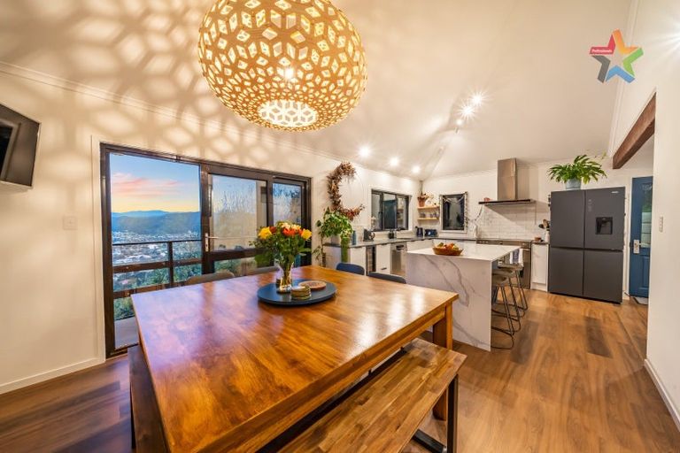 Photo of property in 93 Miromiro Road, Normandale, Lower Hutt, 5010