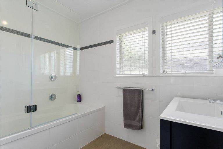Photo of property in 44 Gibraltar Street, Howick, Auckland, 2014