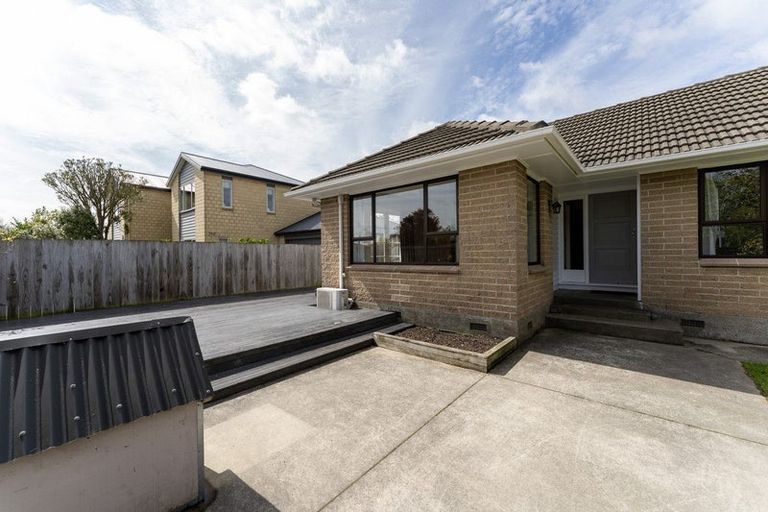 Photo of property in 6 Leistrella Road, Hoon Hay, Christchurch, 8025