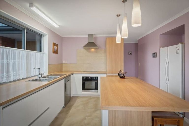 Photo of property in 2 Mimosa Lane, Yaldhurst, Christchurch, 8042