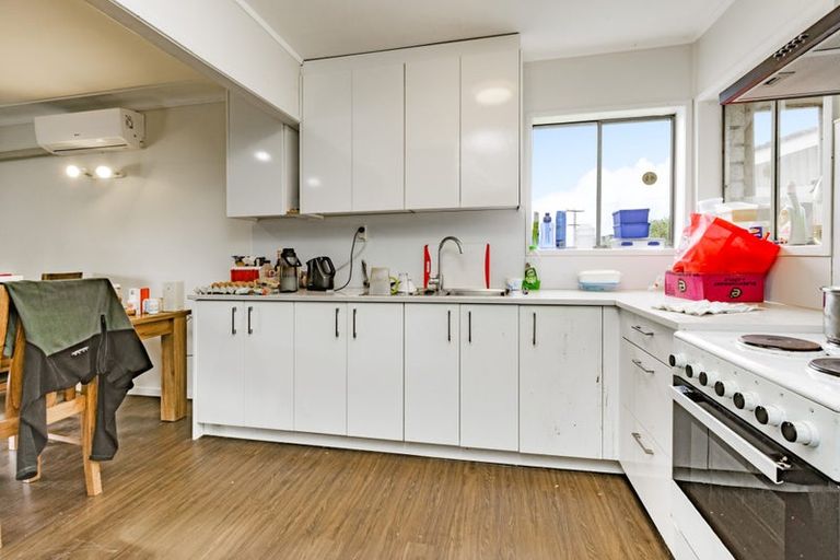 Photo of property in 1/27 Weymouth Road, Manurewa, Auckland, 2102