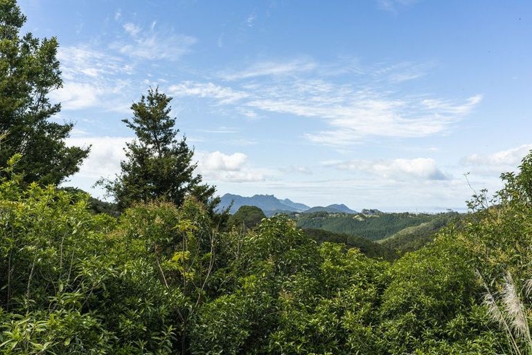 Photo of property in 37 Ngapuke Lane, Parua Bay, Onerahi, 0192