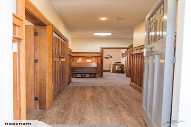 Photo of property in 192 Riverlaw Terrace, Saint Martins, Christchurch, 8022