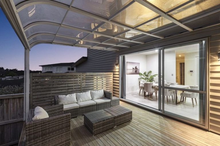 Photo of property in 59 Golden Morning Drive, Albany Heights, Auckland, 0632