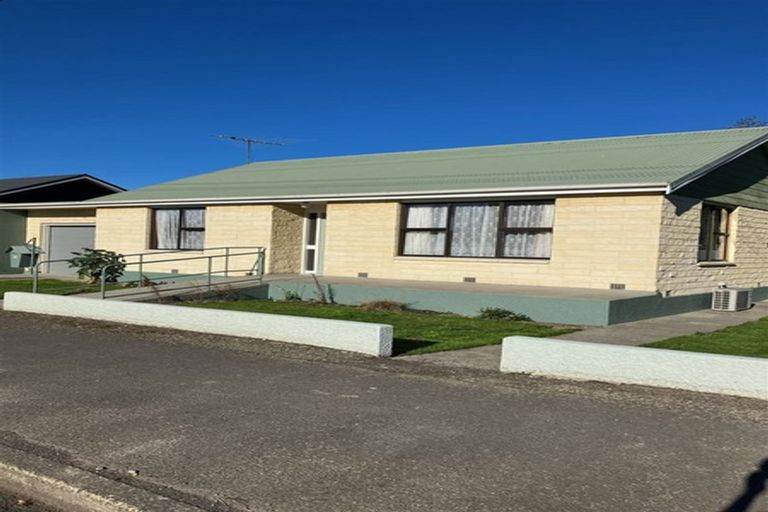 Photo of property in 13 Shakespeare Street, Milton, 9220