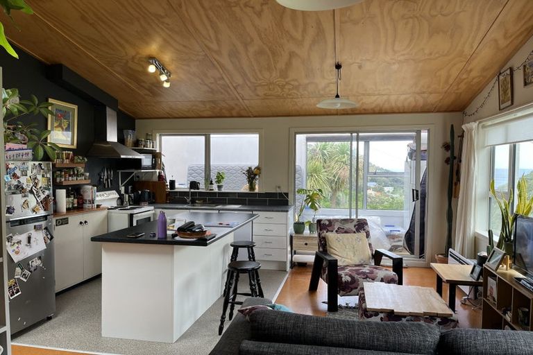 Photo of property in 119 Houghton Bay Road, Houghton Bay, Wellington, 6023