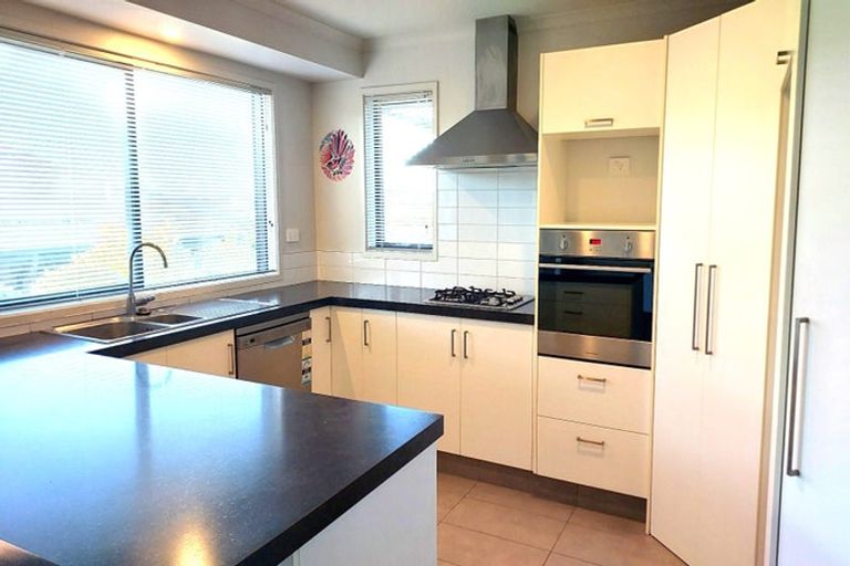 Photo of property in 8 Kinmount Drive, Pyes Pa, Tauranga, 3112