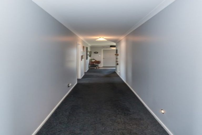 Photo of property in 7 Oxnam Place, Foxton Beach, Foxton, 4815