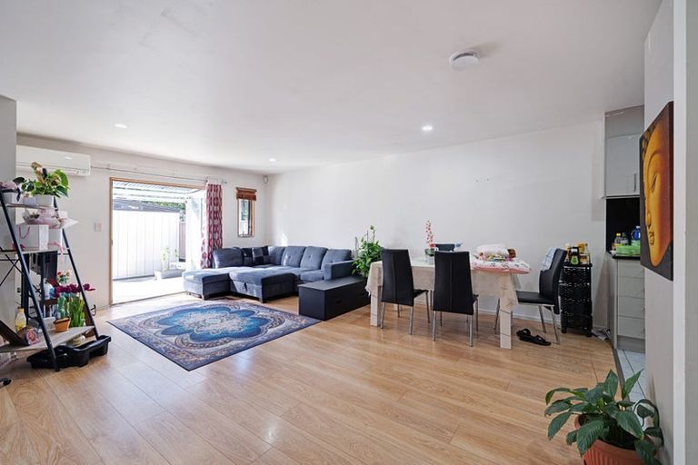 Photo of property in 38f Arawa Street, New Lynn, Auckland, 0600