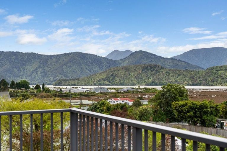 Photo of property in 9 Mclean Drive, Havelock, 7100