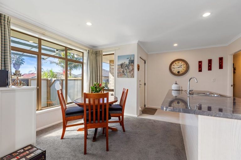 Photo of property in 20 Beachmere Place, Papamoa Beach, Papamoa, 3118