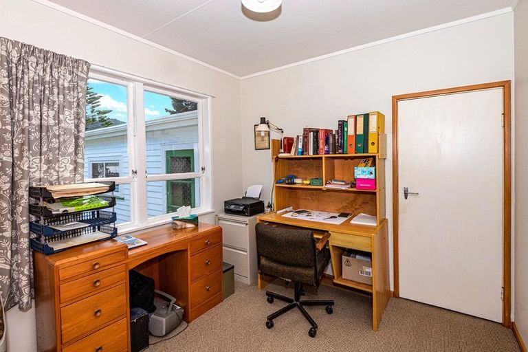 Photo of property in 25 Clark Street, Hikurangi, 0114