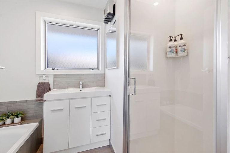 Photo of property in 6 Cardome Street, Bishopdale, Christchurch, 8053