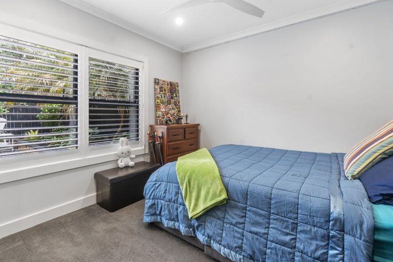 Photo of property in 2/15 Walter Street, Hauraki, Auckland, 0622