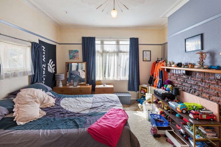 Photo of property in 18 Cook Street, Foxton, 4814