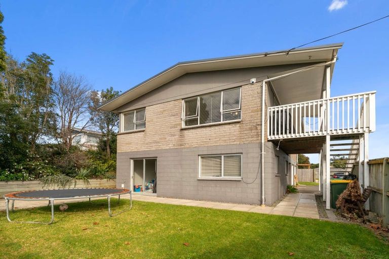 Photo of property in 7 Campbell Street, Waiuku, 2123