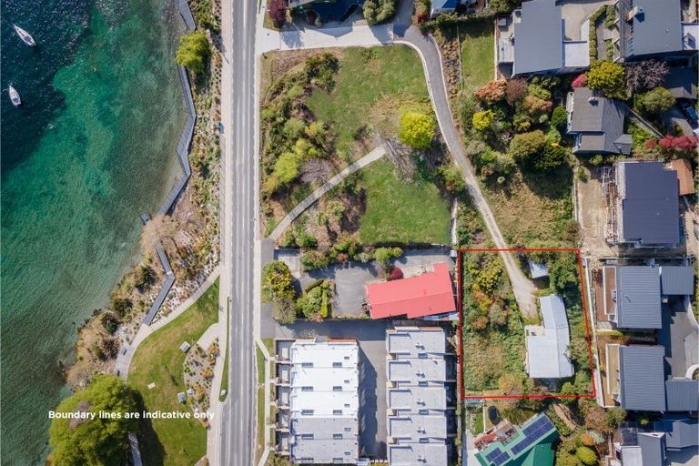 Photo of property in 55 Lakeside Road, Wanaka, 9305