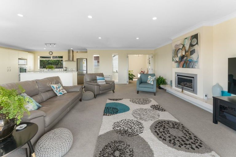 Photo of property in 12 Wiltshire Place, Stoke, Nelson, 7011