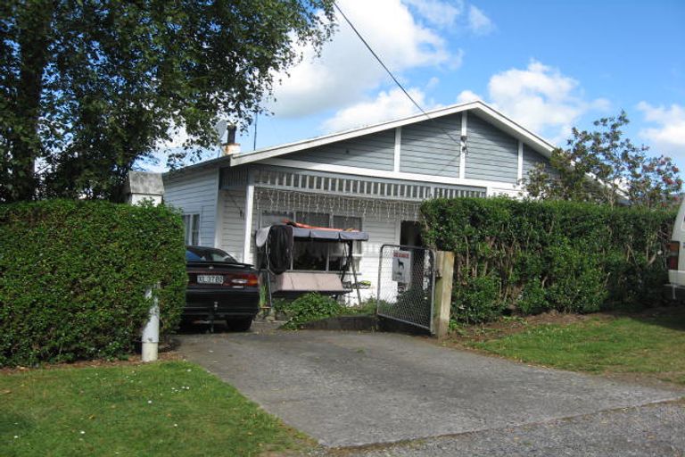 Photo of property in 17 Hukaroa Road, Raetihi, 4632