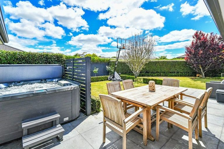 Photo of property in 25 Searle Drive, Patumahoe, Pukekohe, 2679