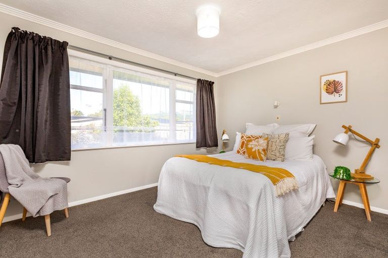 Photo of property in 4/6 Ruahine Street, Trentham, Upper Hutt, 5018