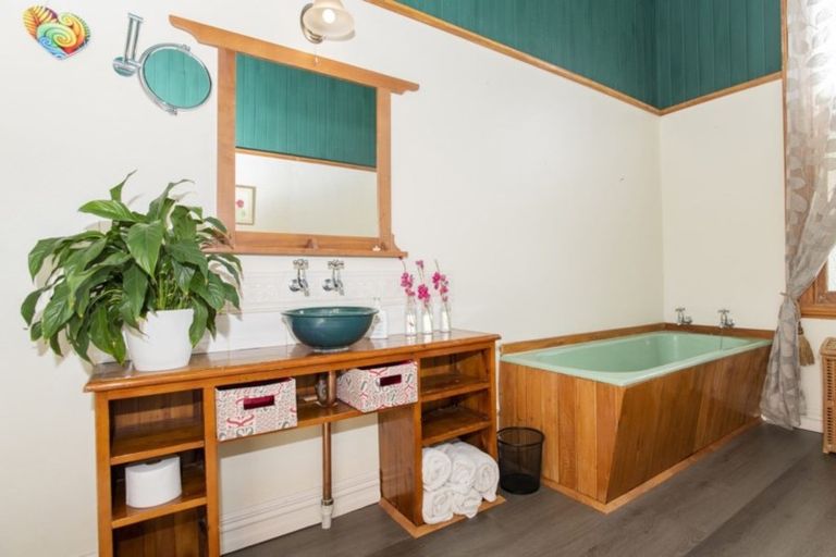 Photo of property in 3 Dickson Street, Kaiti, Gisborne, 4010