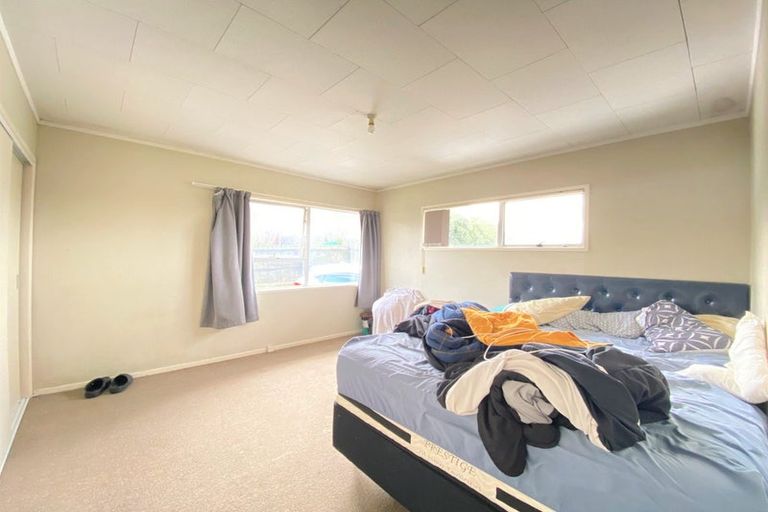 Photo of property in 87 Flat Bush Road, Clover Park, Auckland, 2023