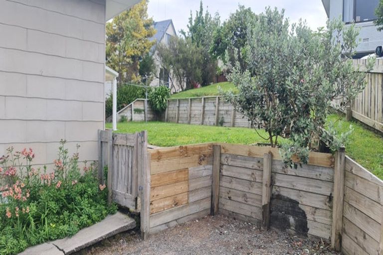 Photo of property in 21 Roys Road, Parkvale, Tauranga, 3112