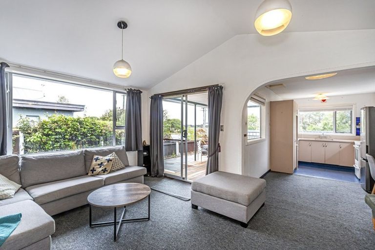 Photo of property in 61 Falcon Street, New Brighton, Christchurch, 8061