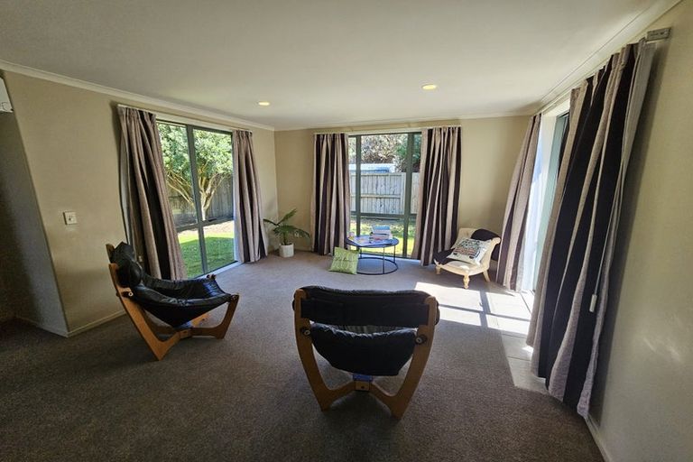 Photo of property in 11 Mckenzie Place, Rototuna North, Hamilton, 3210