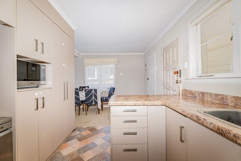 Photo of property in 23 Gordon Road, Western Heights, Rotorua, 3015