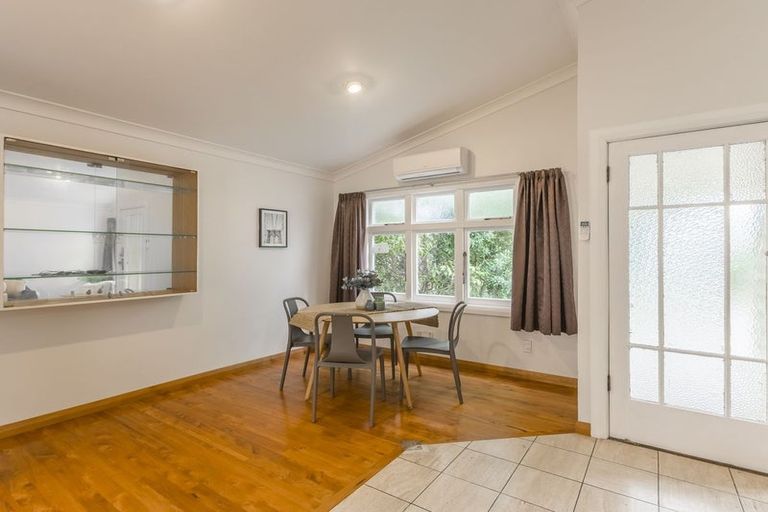 Photo of property in 84 Amohia Street, Paraparaumu, 5032
