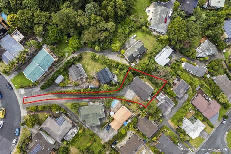 Photo of property in 24 Greendale Spur, Glenfield, Auckland, 0629