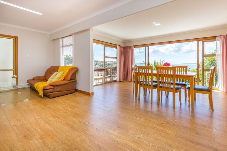 Photo of property in 122 Pah Road, Cockle Bay, Auckland, 2014