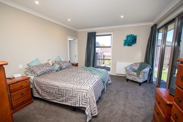 Photo of property in 17 Whiteoak Grove, Tinwald, Ashburton, 7700