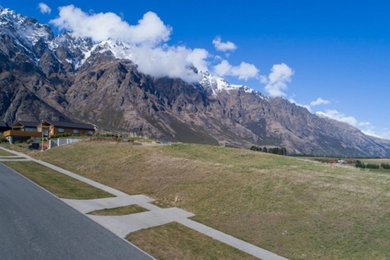 Photo of property in 63 Jacks Point Rise, Jacks Point, Queenstown, 9371